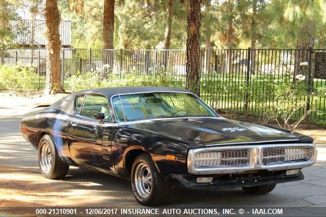 1972 DODGE CHARGER