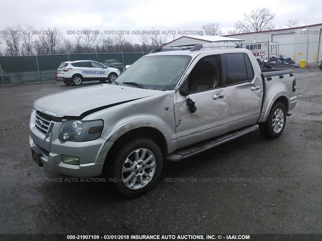 Salvage Car Ford Explorer Sport Trac 07 Silver For Sale In Eminence Ky Online Auction 1fmeu537ua
