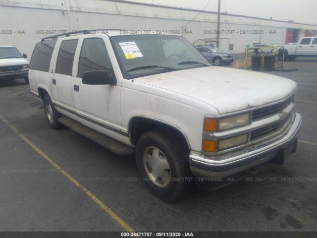 used car chevrolet suburban 1997 white for sale in portland or online auction 3gnfk16r9vg124391 ridesafely