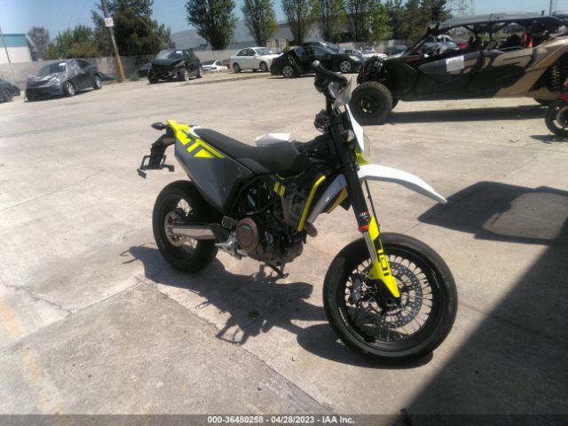 HUSQVARNA SUPERMOTO 701