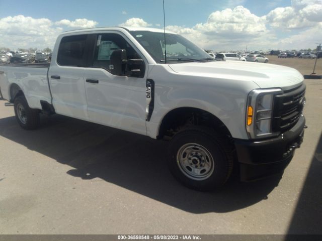 FORD SUPER DUTY F-250 SRW