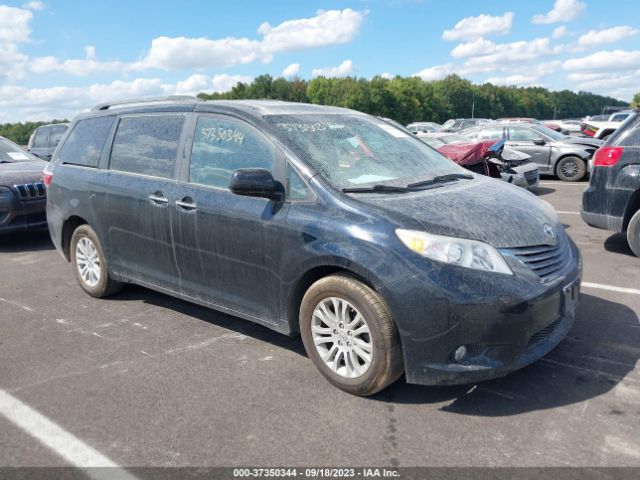 TOYOTA SIENNA