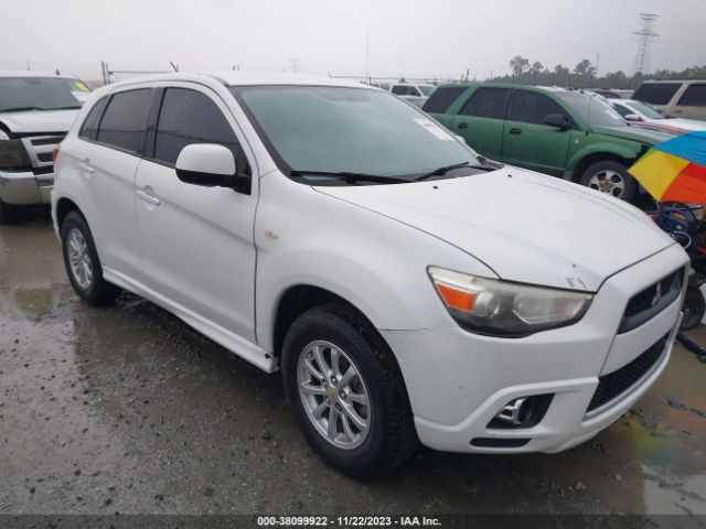 MITSUBISHI OUTLANDER SPORT