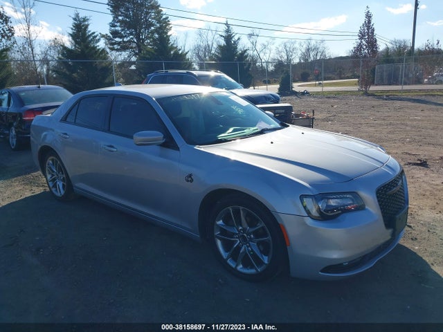 2021 CHRYSLER 300 Sedan 4 Dr. | 2C3CCABG0MH546047
