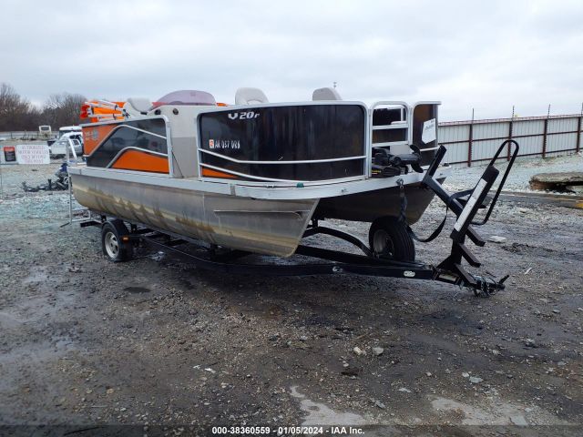  Salvage Yamaha Outboard Moto Uf90la