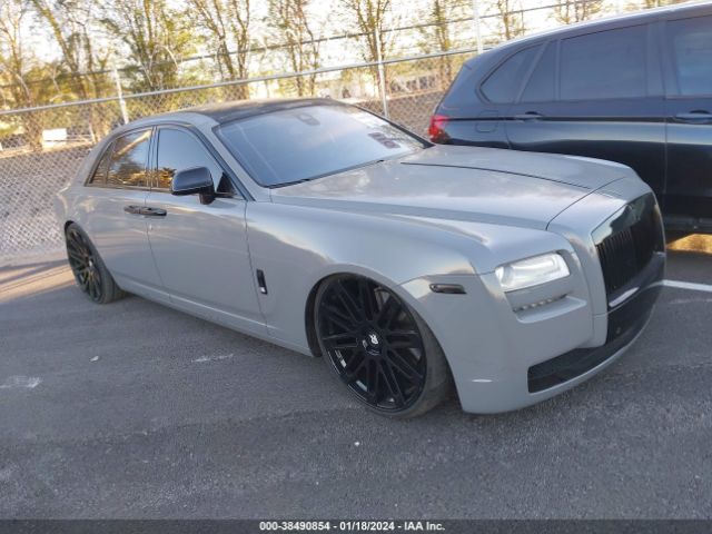 ROLLS-ROYCE GHOST