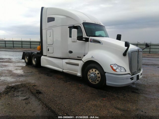  Salvage Kenworth T680