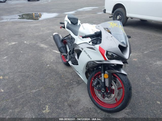 Salvage Kawasaki Zx636 Motorcycles for Sale: Wrecked