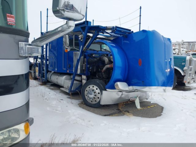  Salvage Peterbilt 389