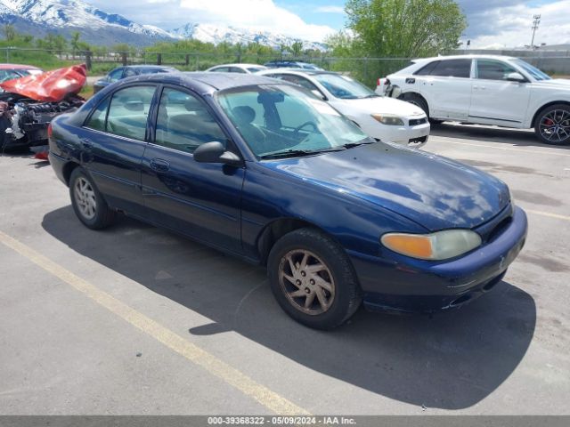 2002 FORD ESCORT Sedan | 3FAFP13P02R151627