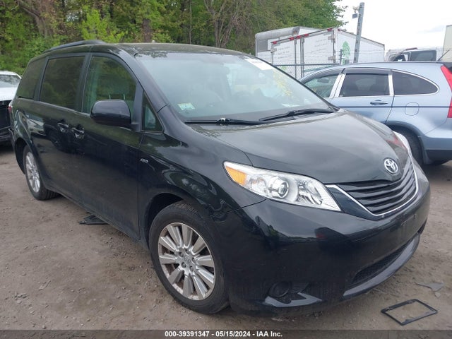 2017 TOYOTA SIENNA Passenger Van | 5TDJZ3DCXHS186347