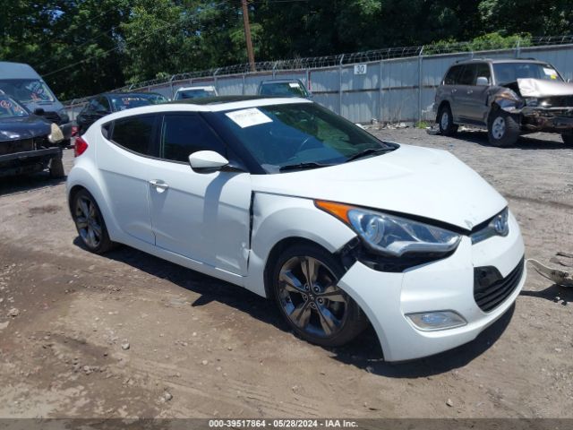  Salvage Hyundai VELOSTER