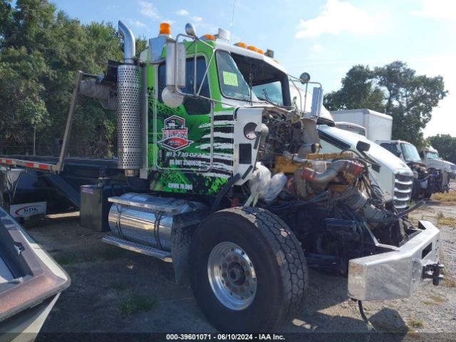  Salvage Kenworth T800