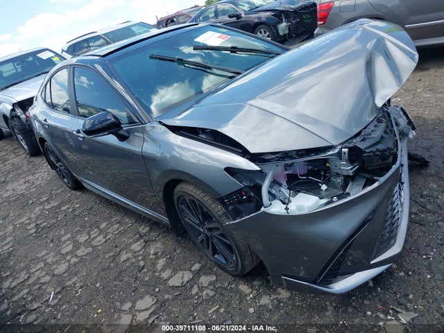 Salvage, Wrecked Vehicles Auctions Online | 2025 TOYOTA CAMRY For Sale ...