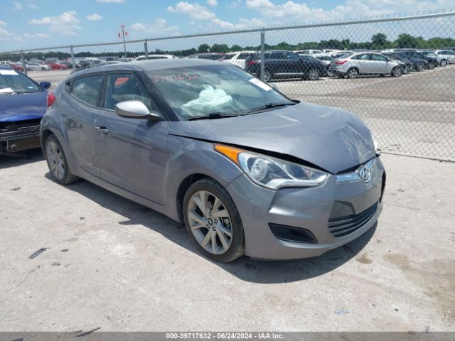  Salvage Hyundai VELOSTER