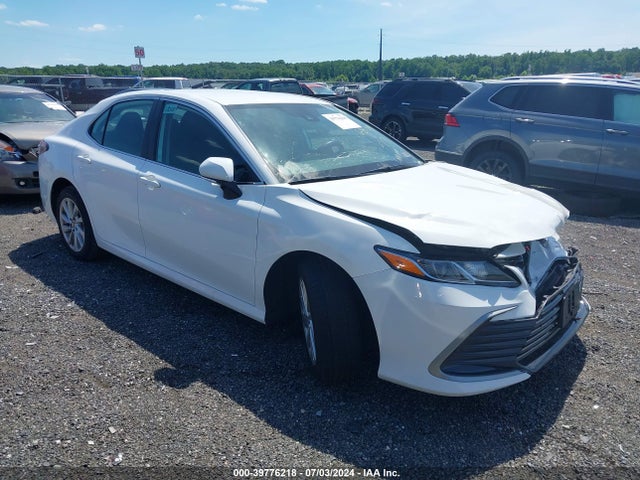 2022 TOYOTA CAMRY Sedan | 4T1C11BK8NU053667