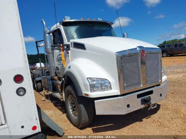  Salvage Kenworth T880