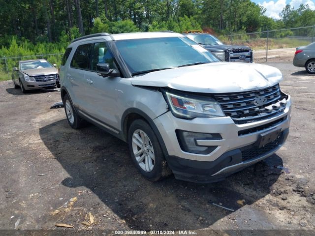  Salvage Ford Explorer