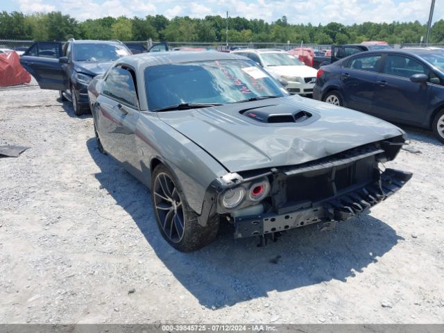  Salvage Dodge Challenger