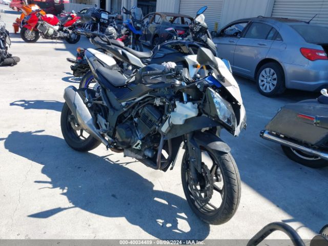 Salvage Kawasaki Ninja 300 Motorcycles for Sale in Fremont