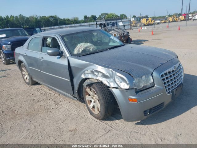  Salvage Chrysler 300