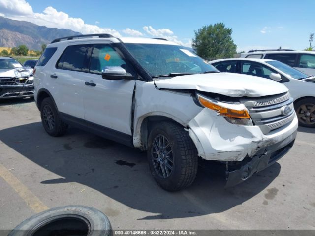  Salvage Ford Explorer