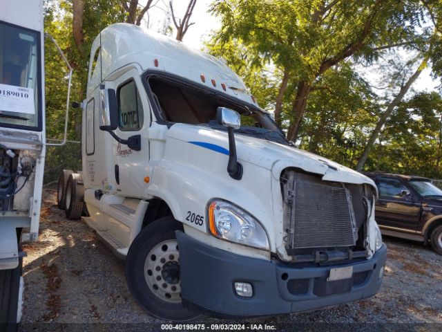  Salvage Freightliner Cascadia 125