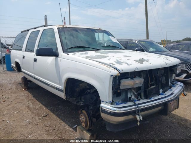  Salvage GMC Suburban 1500