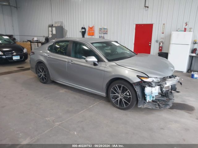  Salvage Toyota Camry