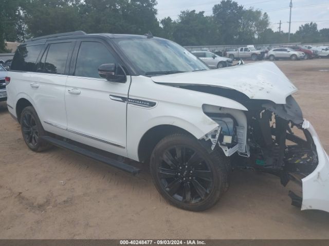  Salvage Lincoln Navigator