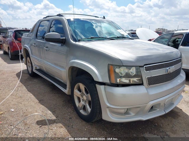 AVALANCHE 2008 CHEVROLET AVALANCHE 1500 Crew Cab | 3GNEC12018G105886