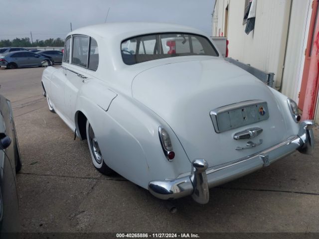 Global Auto Auctions