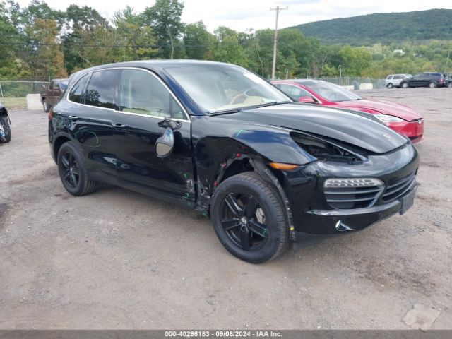  Salvage Porsche Cayenne