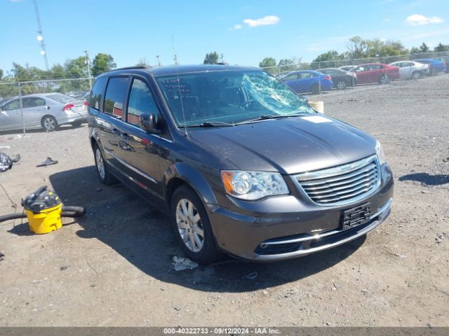  Salvage Chrysler Town & Country