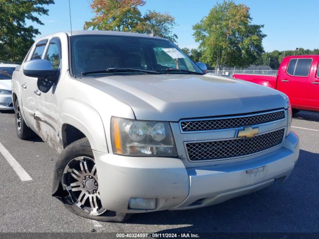  Salvage Chevrolet Avalanche 1500