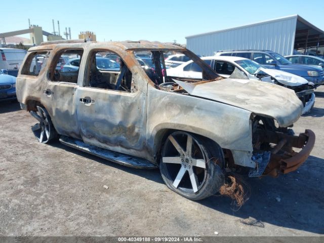  Salvage GMC Yukon