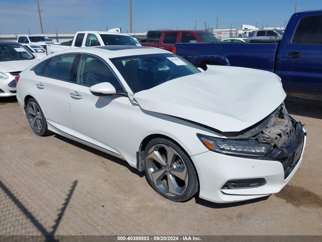 【中古】 B’sーLOVEY 渇望 2013春 2019 HONDA ACCORD Sedan | 1HGCV2F97KA030420