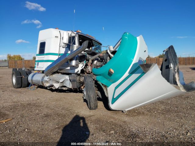  Salvage Kenworth W900