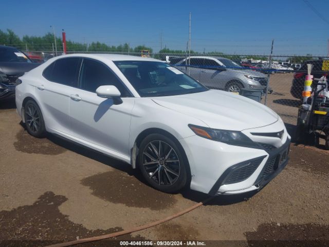  Salvage Toyota Camry