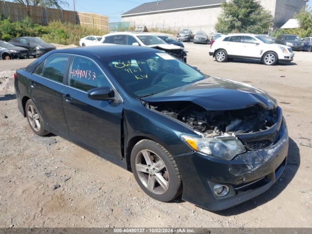  Salvage Toyota Camry