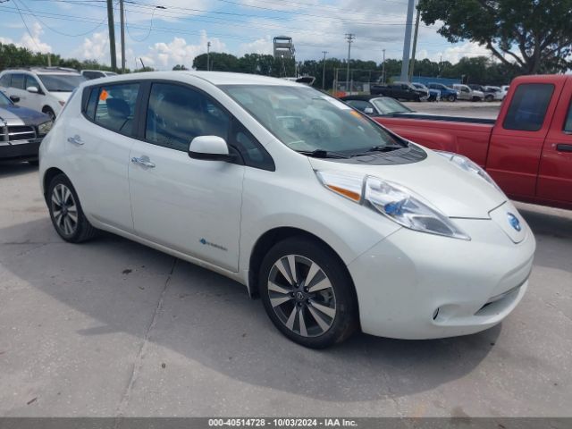  Salvage Nissan LEAF