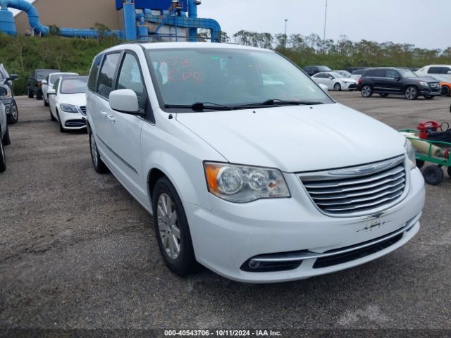  Salvage Chrysler Town & Country