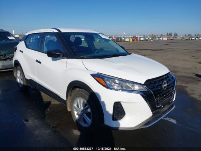  Salvage Nissan Kicks