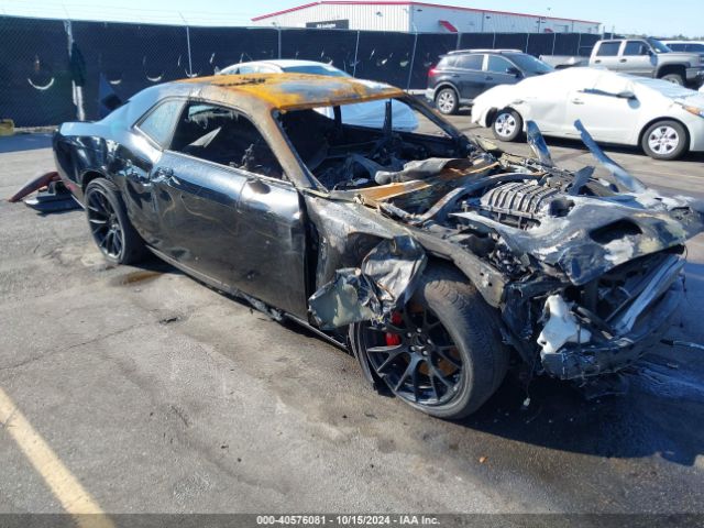  Salvage Dodge Challenger