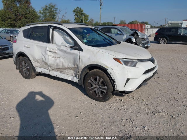 2018 TOYOTA RAV4 Sport Utility | JTMBFREV0JJ218869