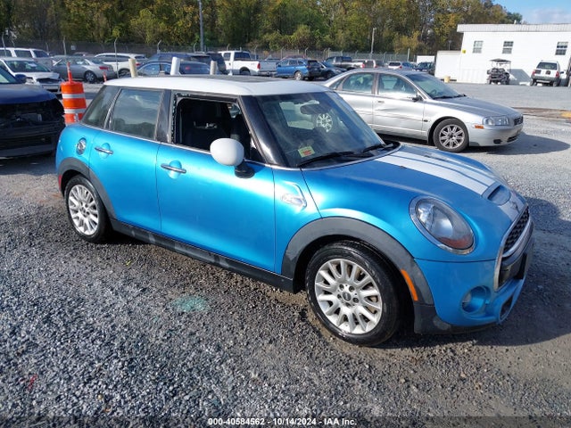 2016 MINI HARDTOP Hatchback | WMWXU3C59G2B62932