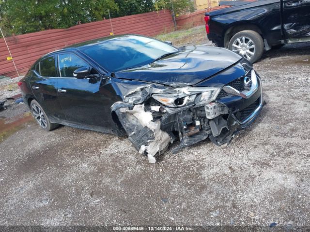  Salvage Nissan Maxima