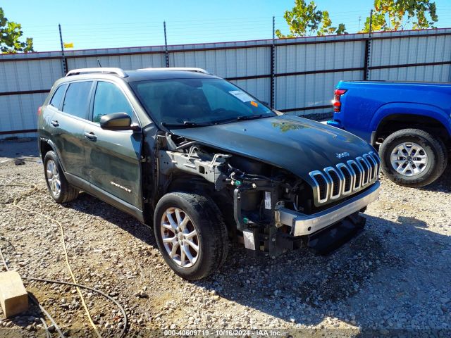  Salvage Jeep Cherokee