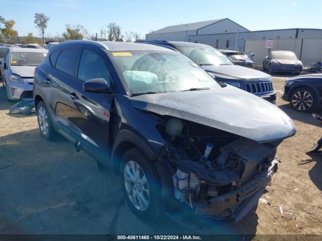  Salvage Hyundai TUCSON