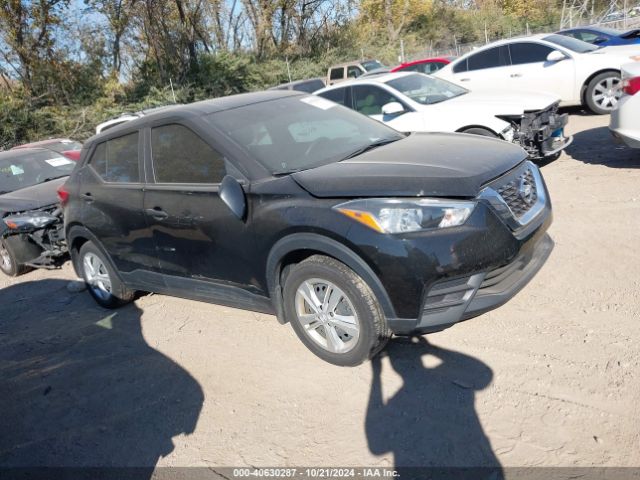  Salvage Nissan Kicks